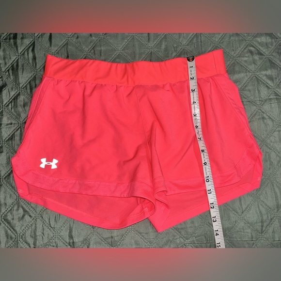 UNDER ARMOUR "HeatGear" Women's Shorts, Size Medium, 3 Pairs, NWOT - Picture 8 of 16